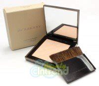 เครื่องสำอาง Burberry Sheer Foundation Luminous Pressed 